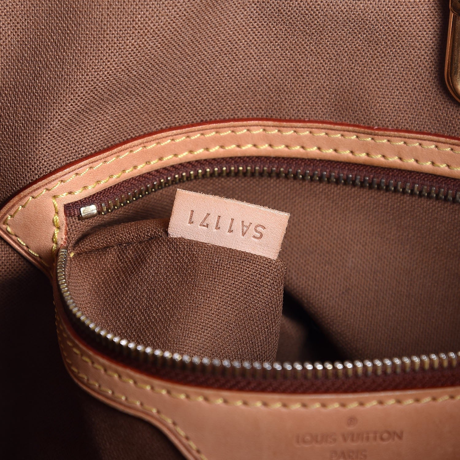 Louis Vuitton Monogram Batignolles Horizontal 7 of 9