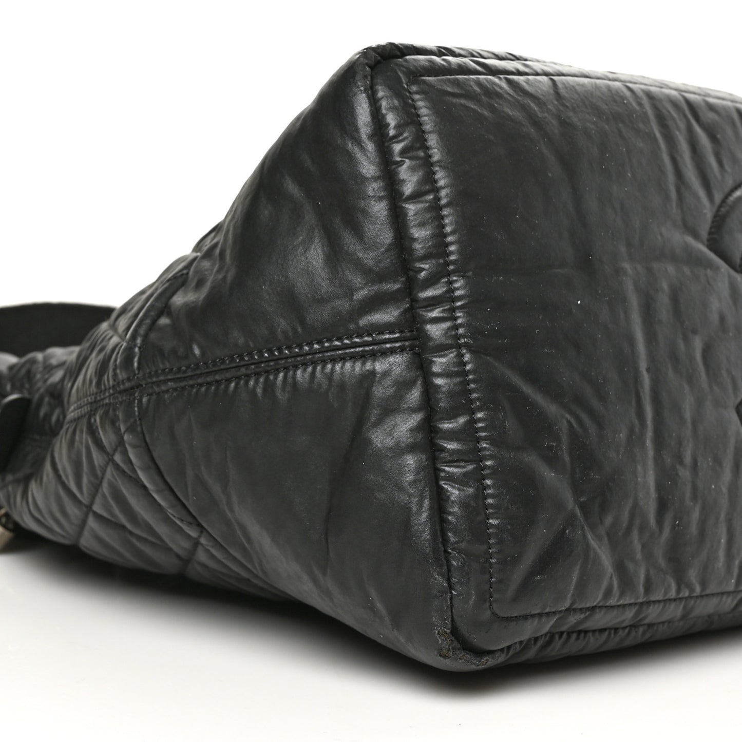 Coated Canvas Quilted Garment Travel Bag Black