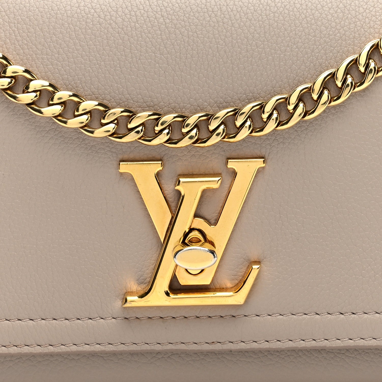 Louis Vuitton Grained Calfskin Lockme Chain East West Greige 7 of 9
