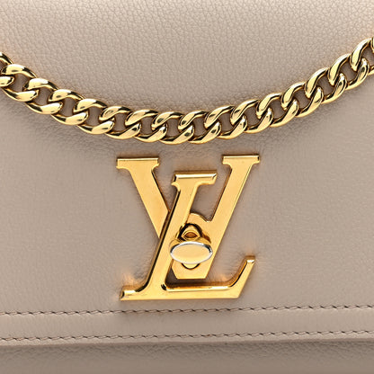 Louis Vuitton Grained Calfskin Lockme Chain East West Greige 7 of 9
