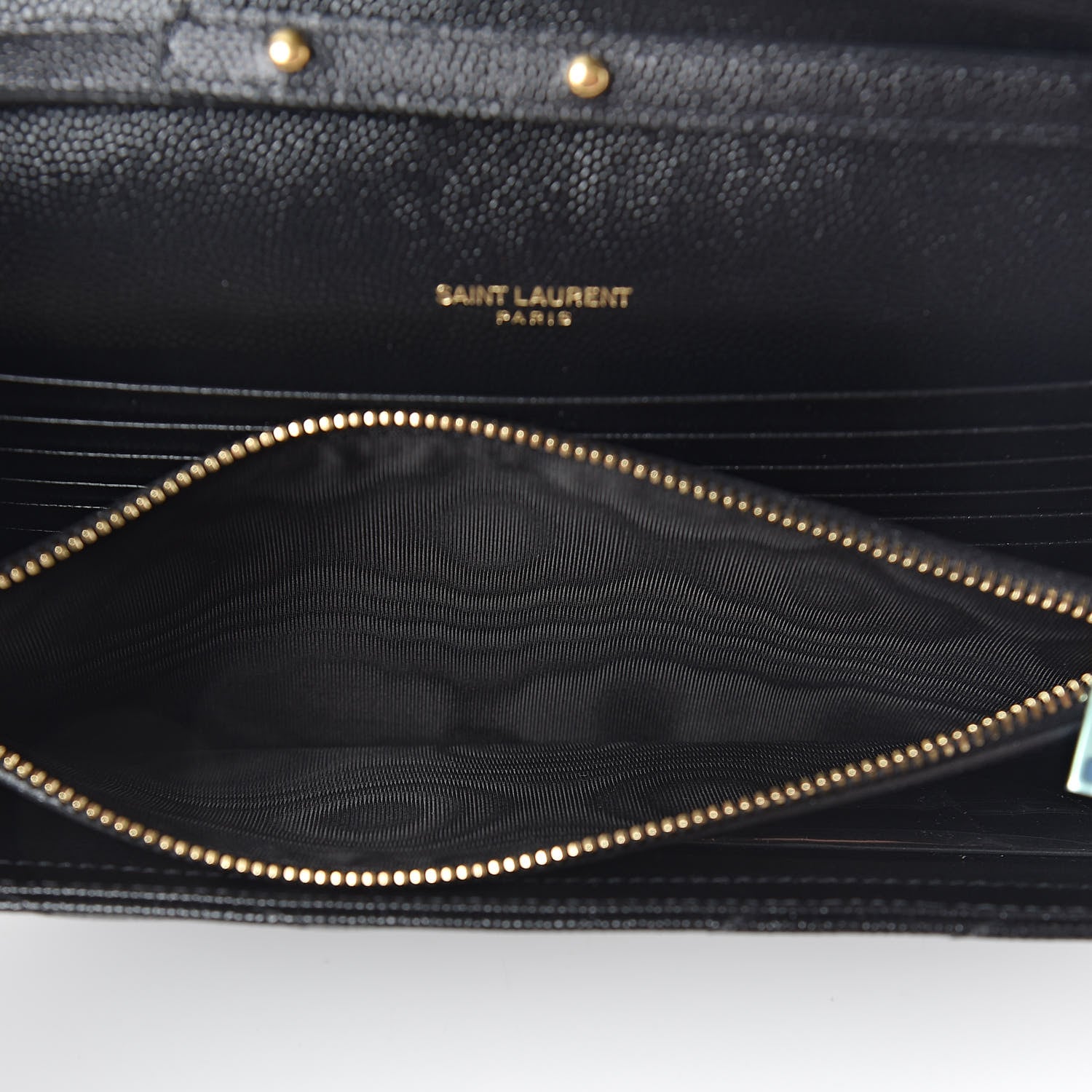 Saint Laurent Grain De Poudre Matelasse Chevron Monogram Chain Wallet Black 8 of 10