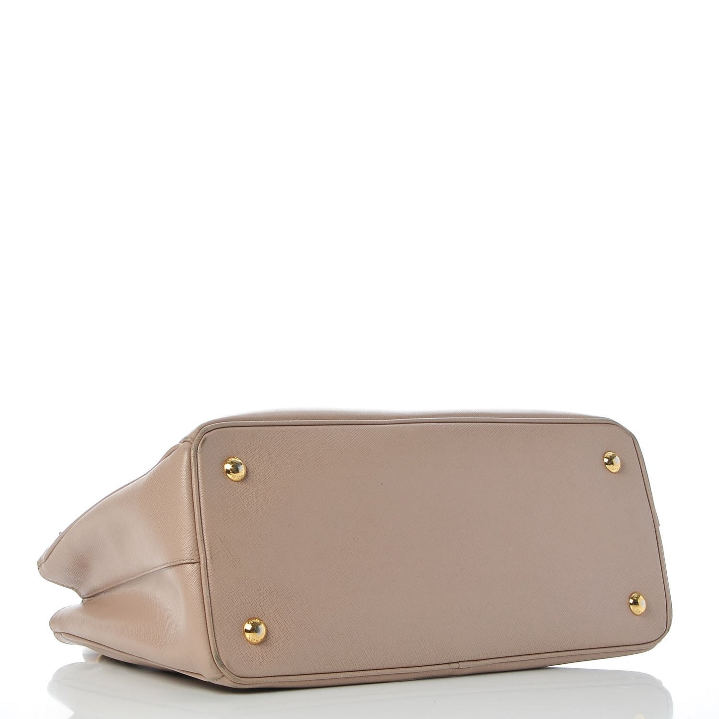 Saffiano Lux Medium Tote Cammeo