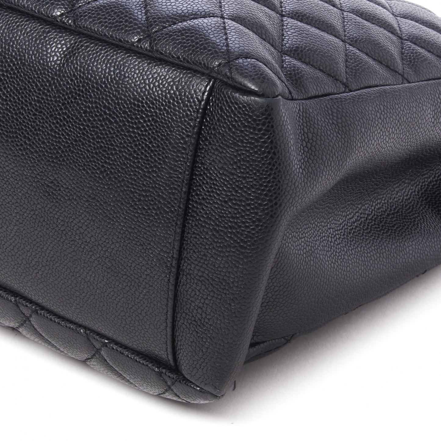 Caviar Quilted Grand Shopping Tote GST Black