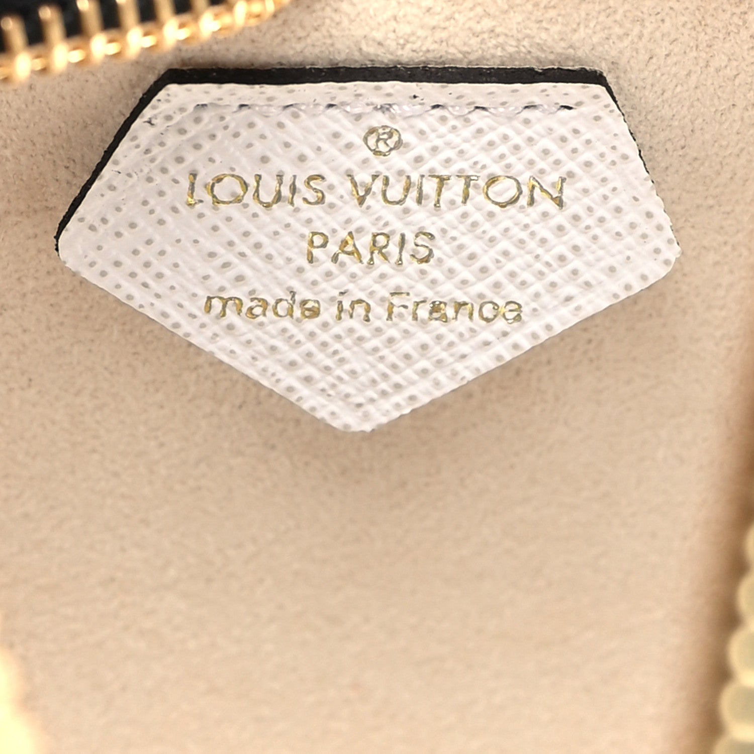 Louis Vuitton Monogram Giant Jungle Beach Pouch Ivory 6 of 10