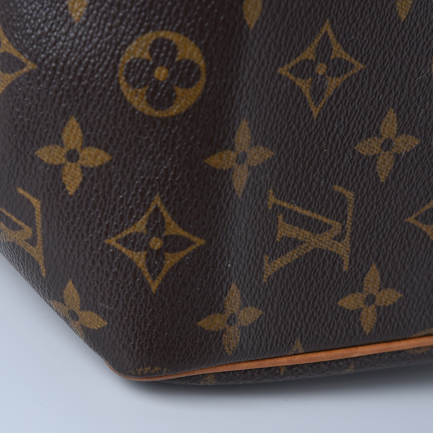 Louis Vuitton Monogram Batignolles 16 of 19