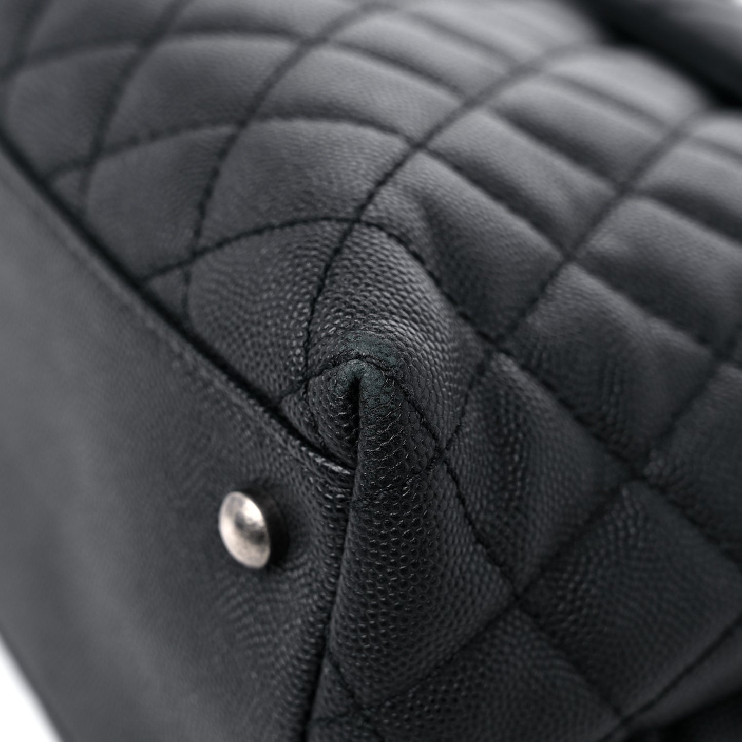 Caviar Lizard Quilted Large Coco Handle Flap Black