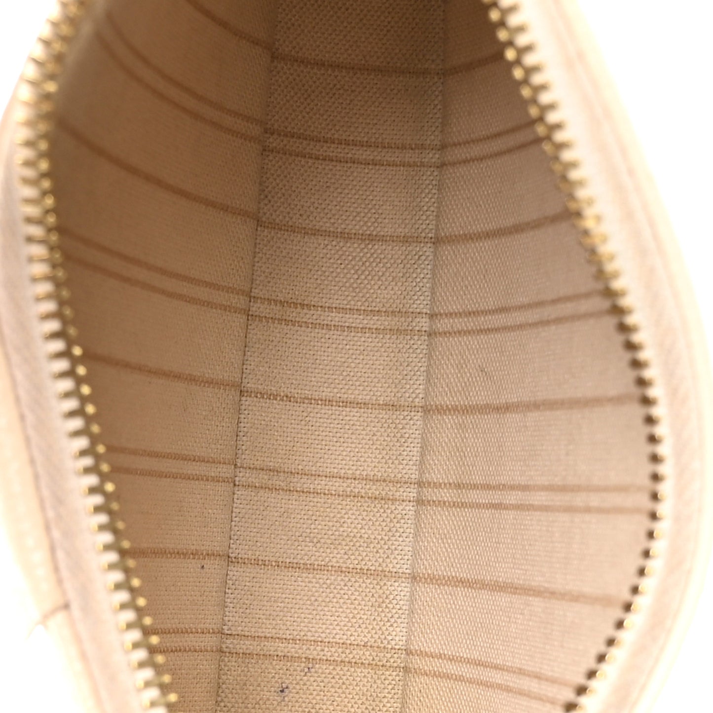 Empreinte Easy Pouch On Strap Cream