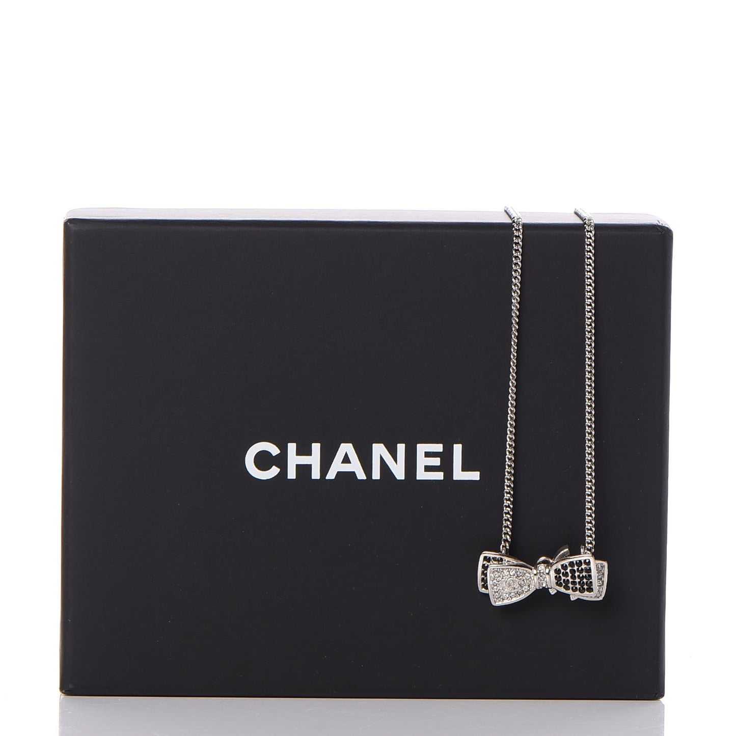 Crystal CC Bow Necklace Silver Black