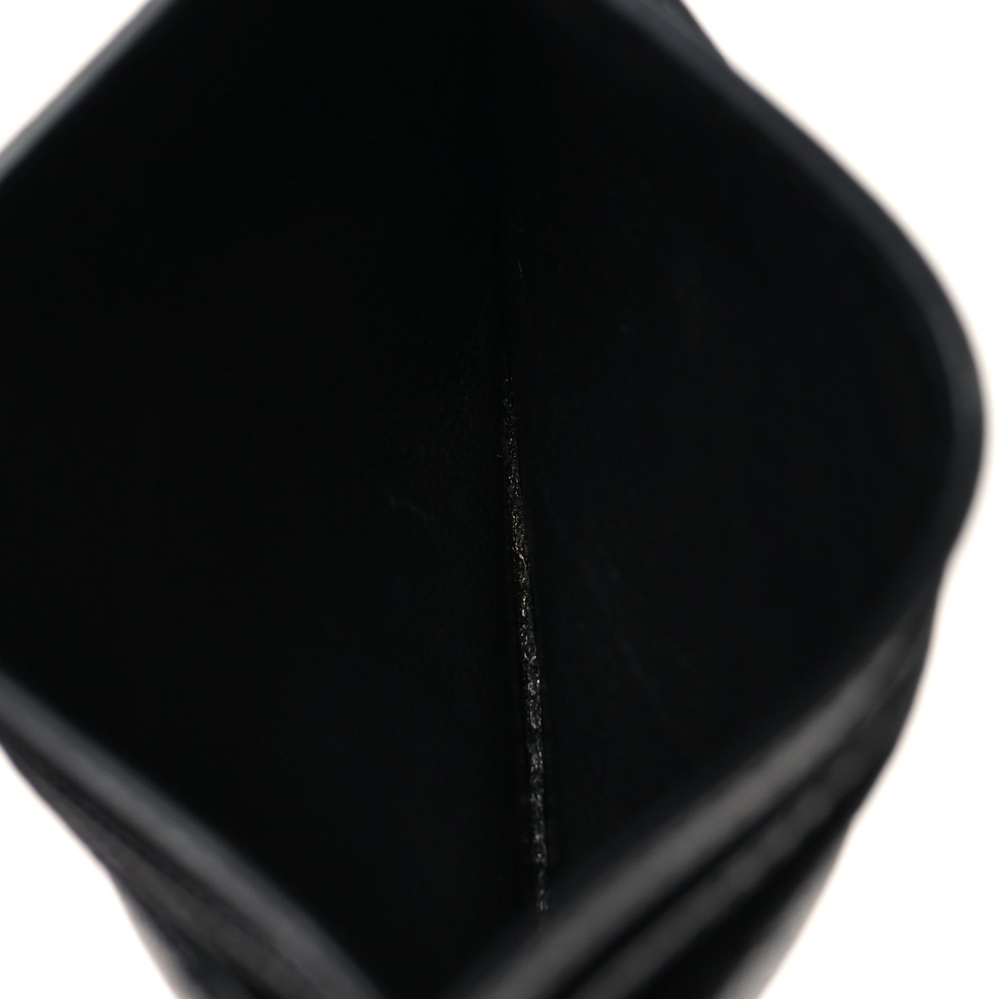 Grain De Poudre Matelasse Chevron Monogram Credit Card Case Black