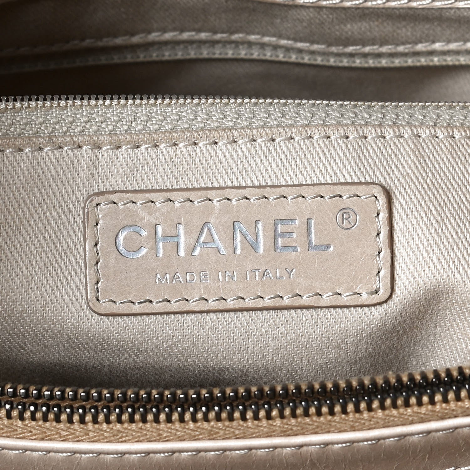 Chanel Glazed Calfskin Quilted Tote Light Beige 5 of 9