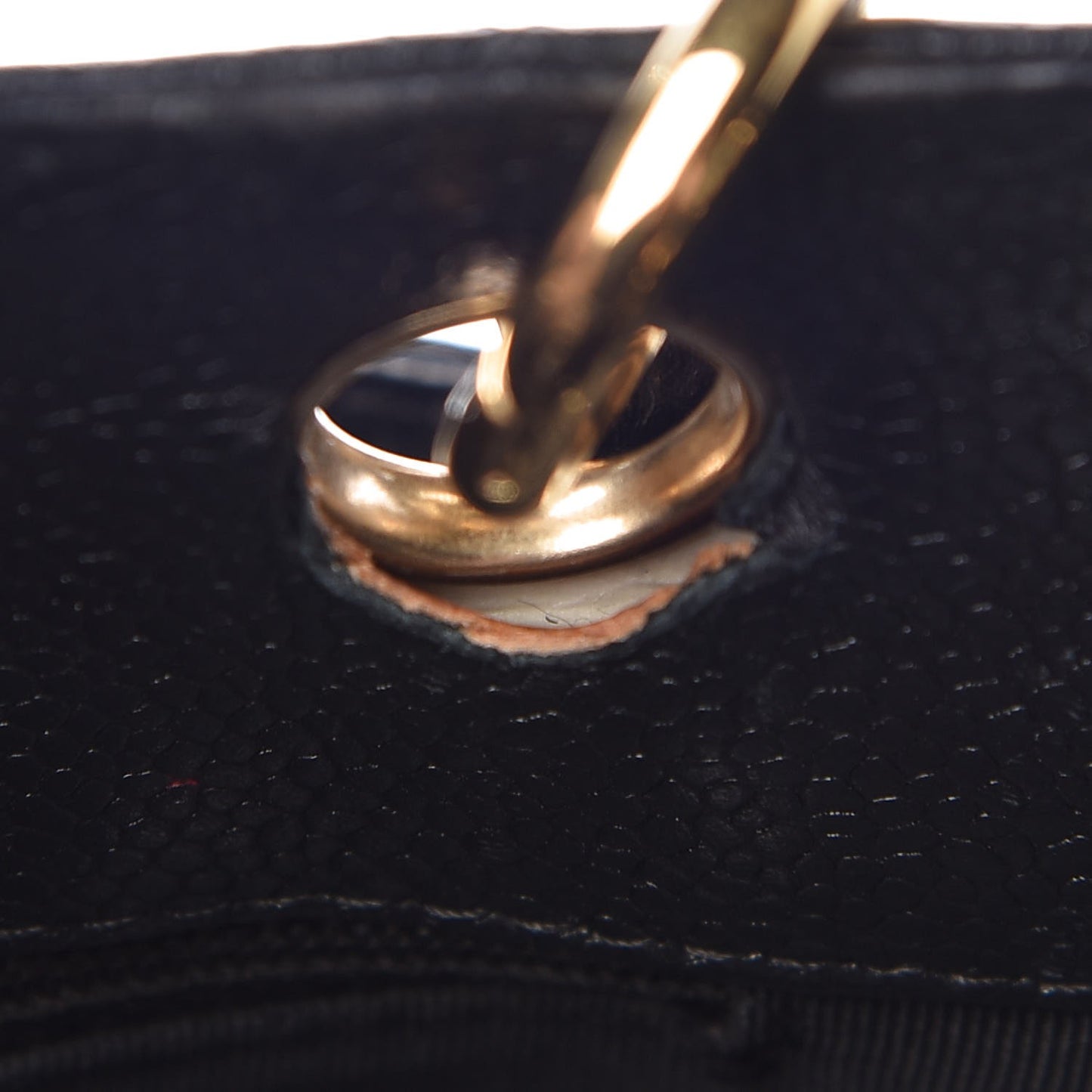 Caviar Quilted Petit Shopping Tote PST Black
