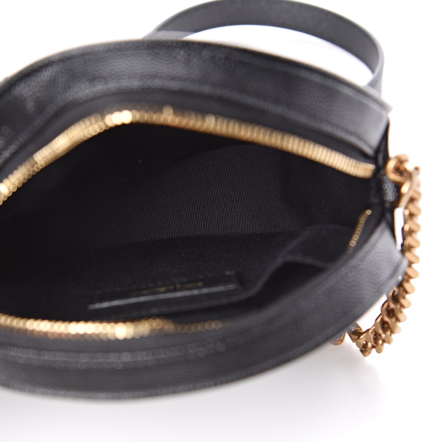 Saint Laurent Grain De Poudre Matelasse Chevron Quilted Round Vinyle Camera Bag Black 5 of 10