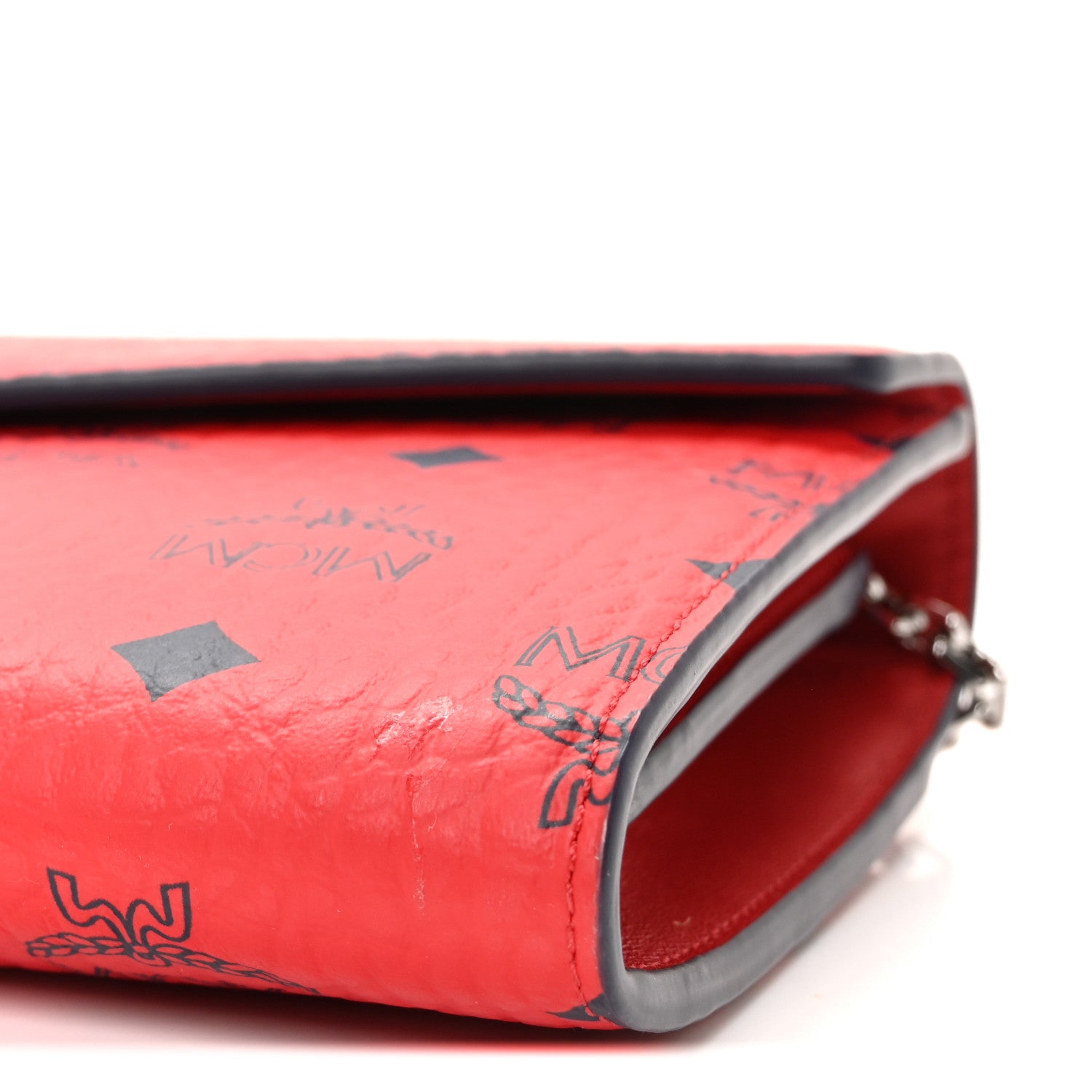MCM Visetos Medium Patricia Wallet On Chain Ruby Red 16 of 17