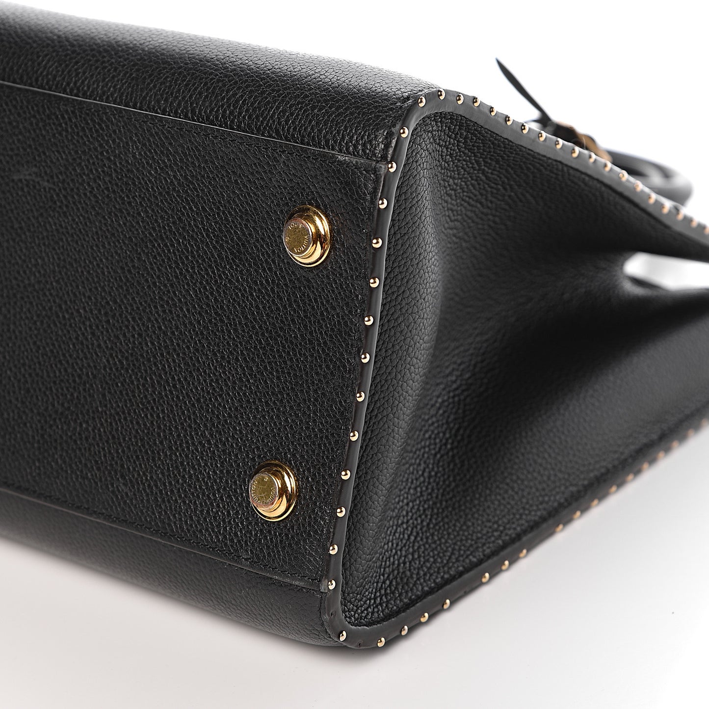 Calfskin Studded City Steamer MM Black