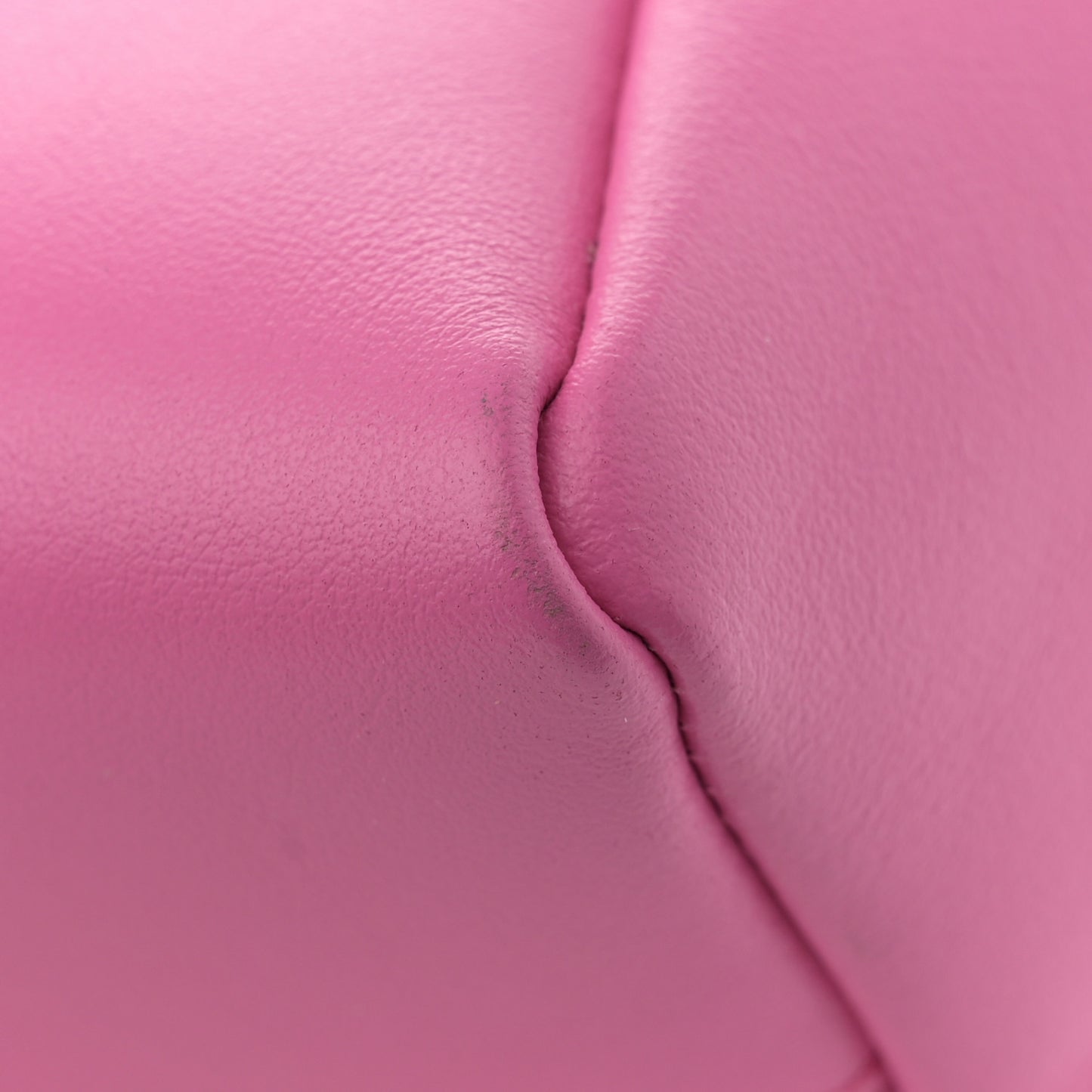 Nappa Serpentine Clutch With Strap Pink