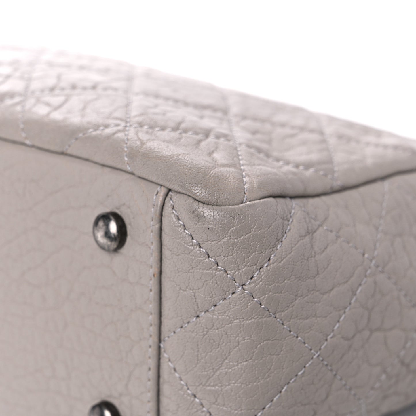 Washed Lambskin Quilted CC Travel Flap Grey