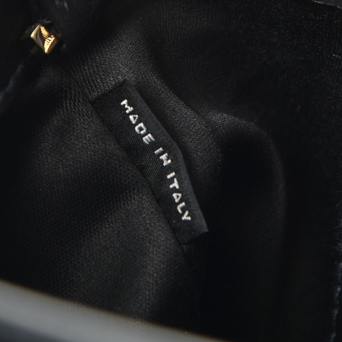 Soft Calfskin Top Handle Satchel Nero Black