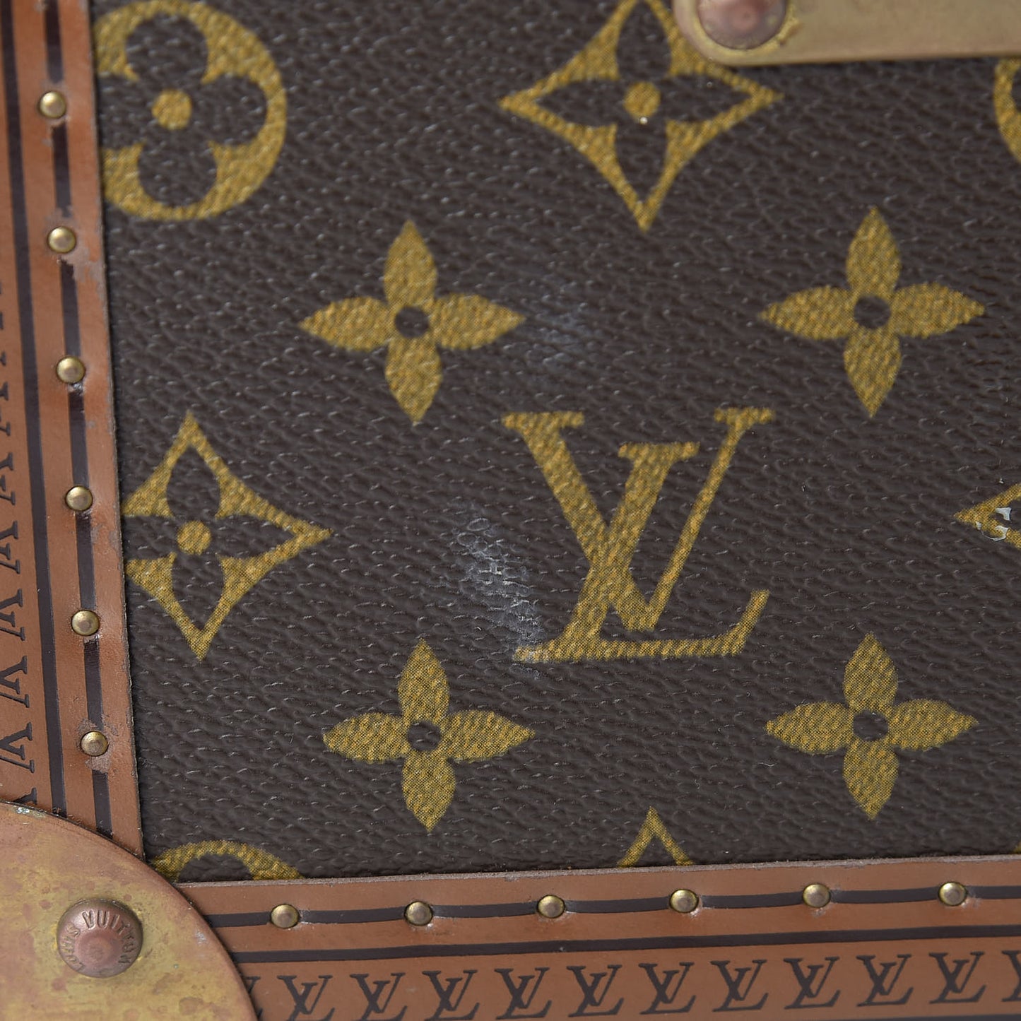 Monogram Boite Flacons Beauty Train Trunk Case