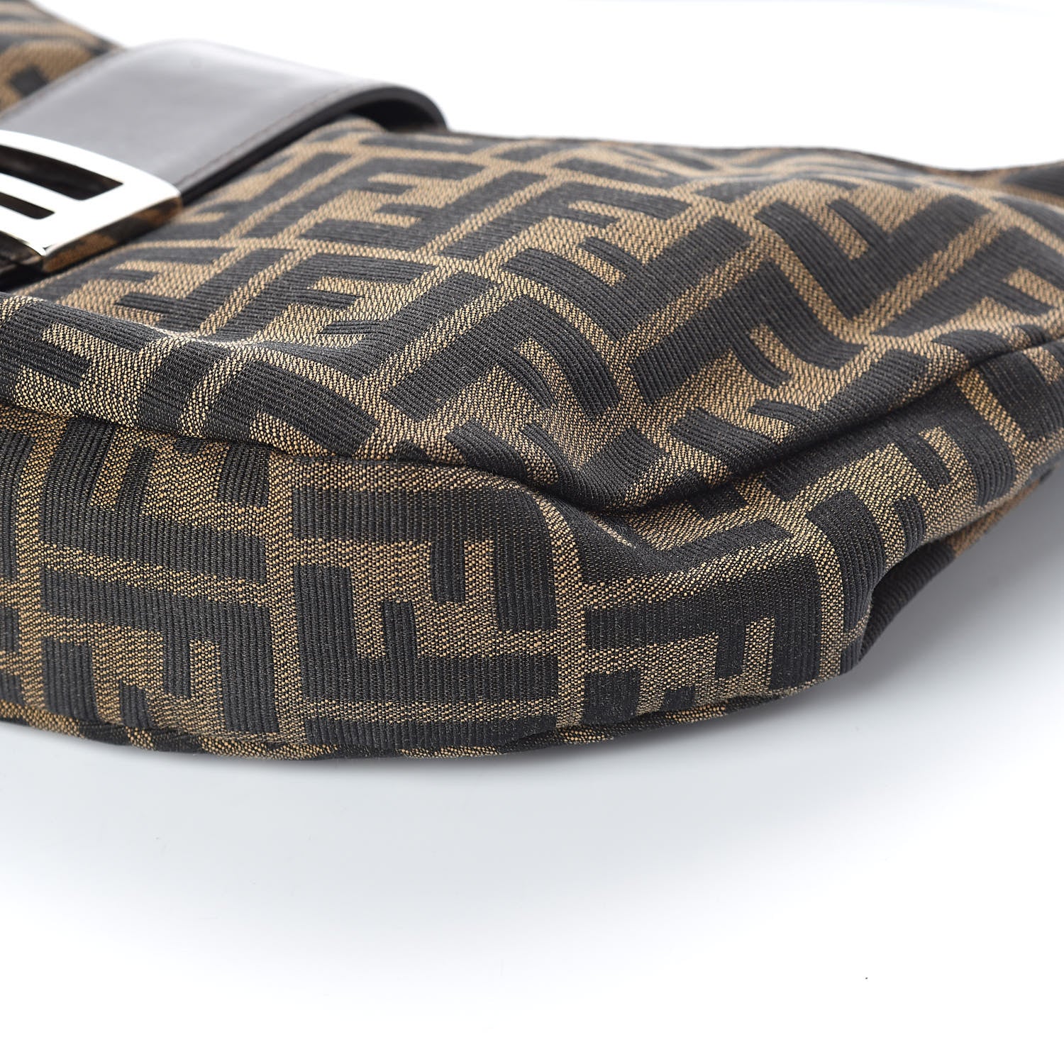 Fendi Zucca Hobo Tobacco 9 of 9