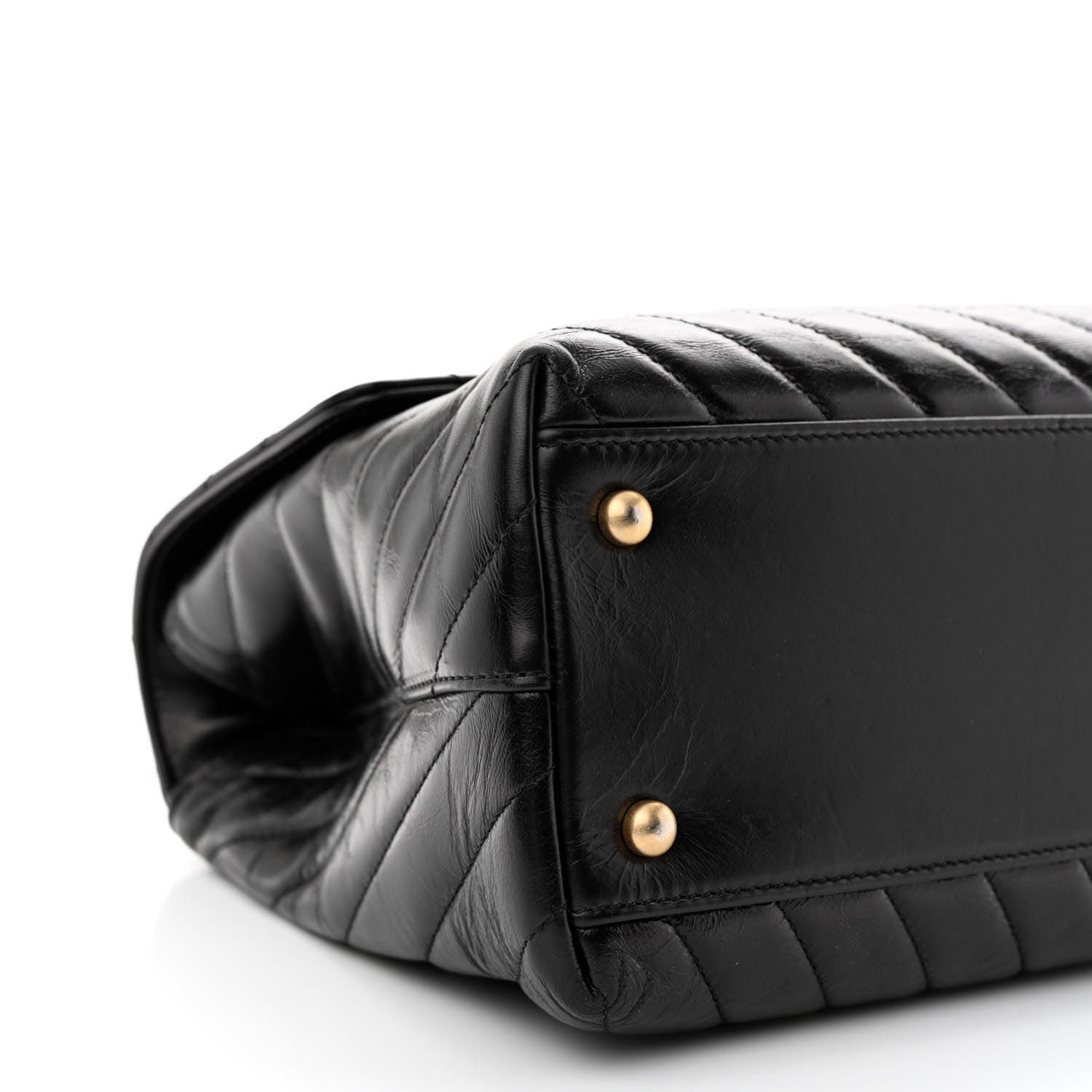 Chanel Calfskin Lizard Chevron Quilted Medium Coco Handle Flap Black 9 of 15