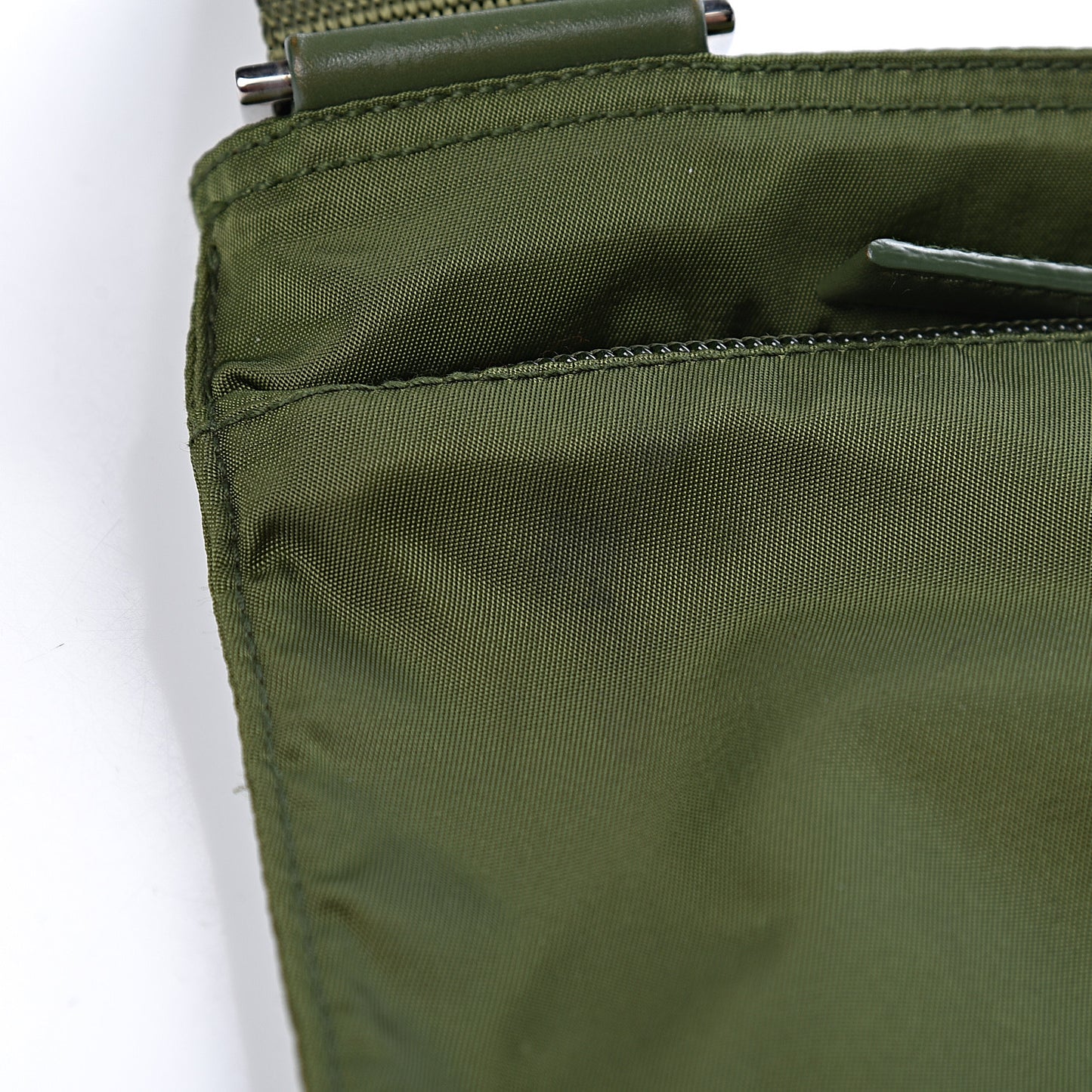 Nylon Vela Sport Small Flat Messenger Bag Army