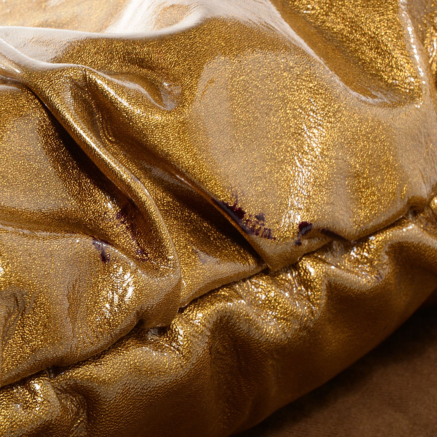 Gucci Patent Hysteria Large Clutch Metallic Gold 8 of 8