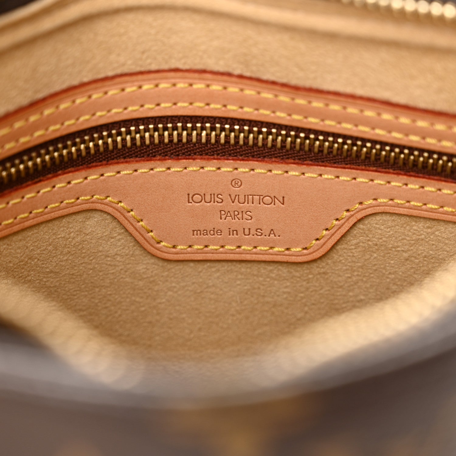 Louis Vuitton Monogram Looping MM 6 of 10