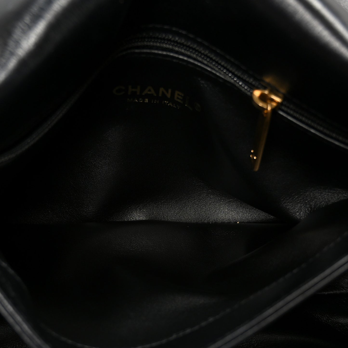 Lambskin Quilted Medium Color Match Flap Black
