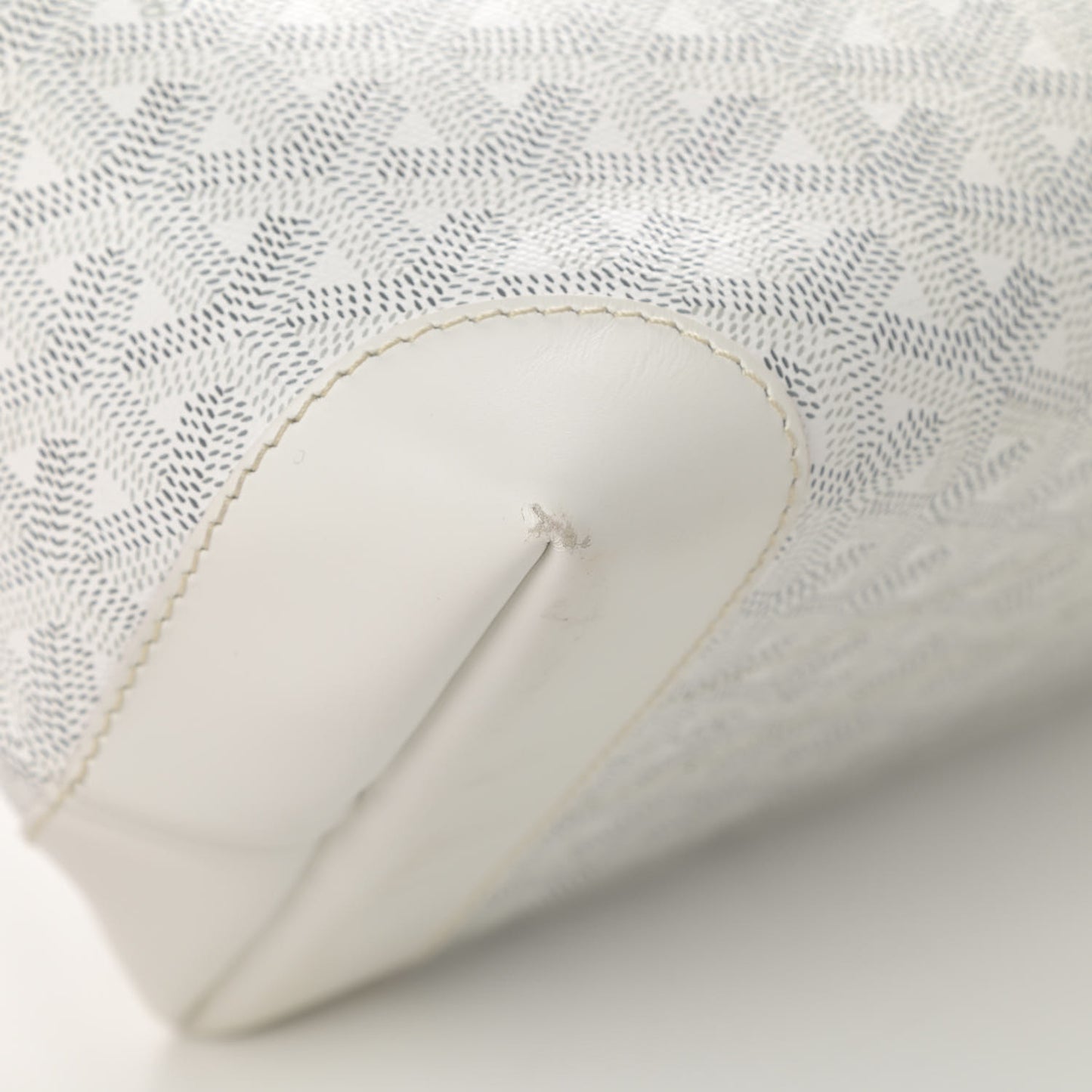 Goyardine Bellechasse PM White