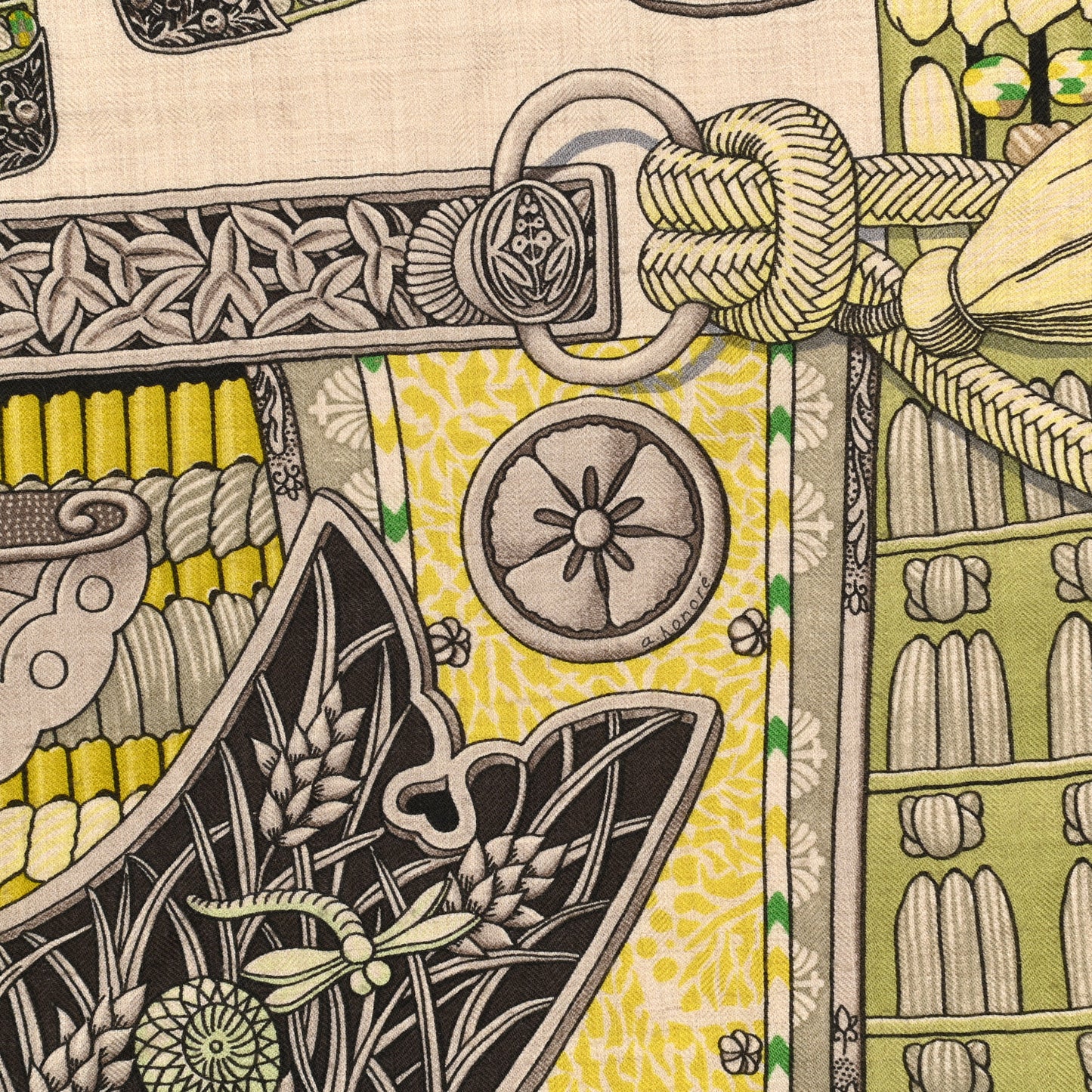 Cashmere Silk Parures De Samourais Shawl 140