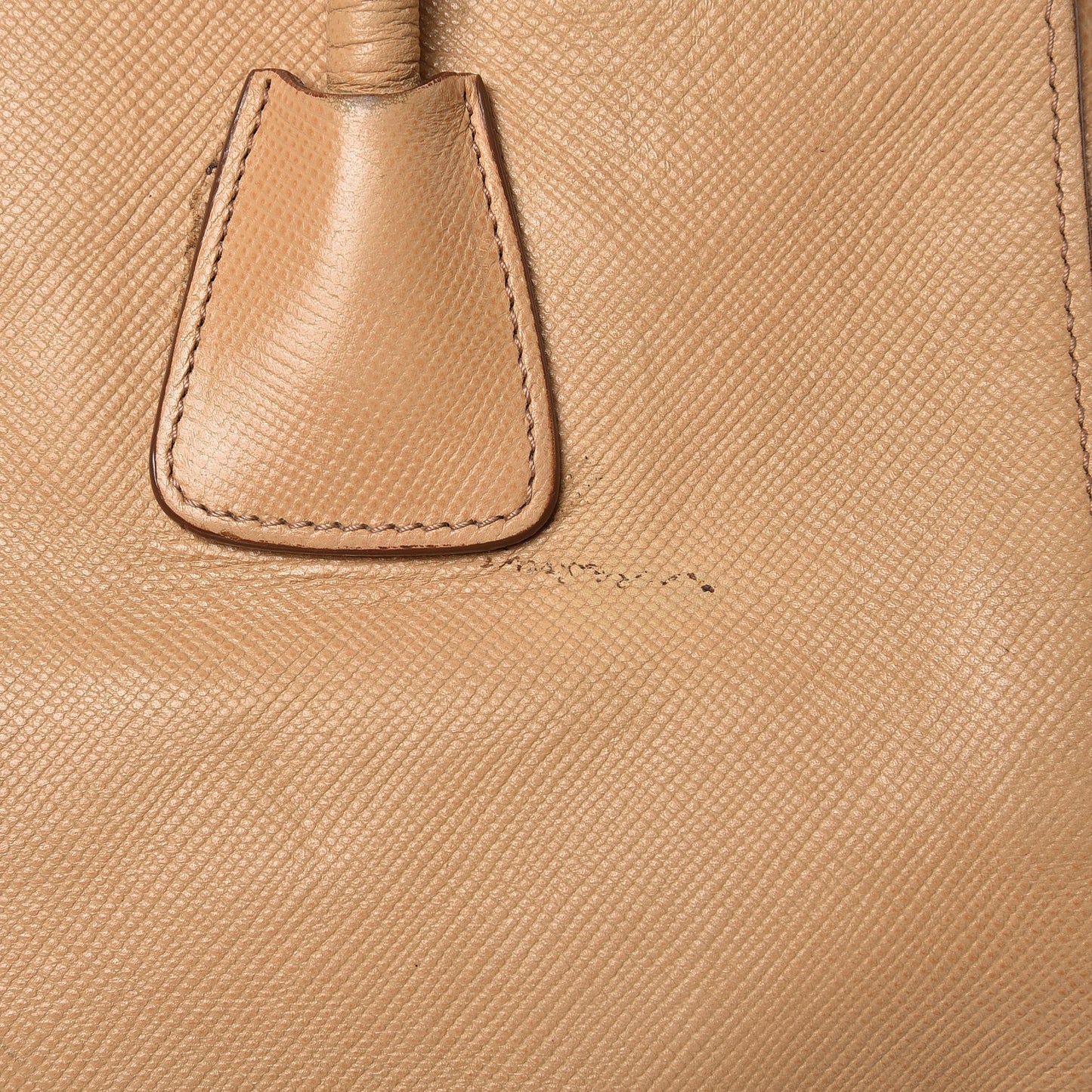 Saffiano Shoulder Bag Noisette