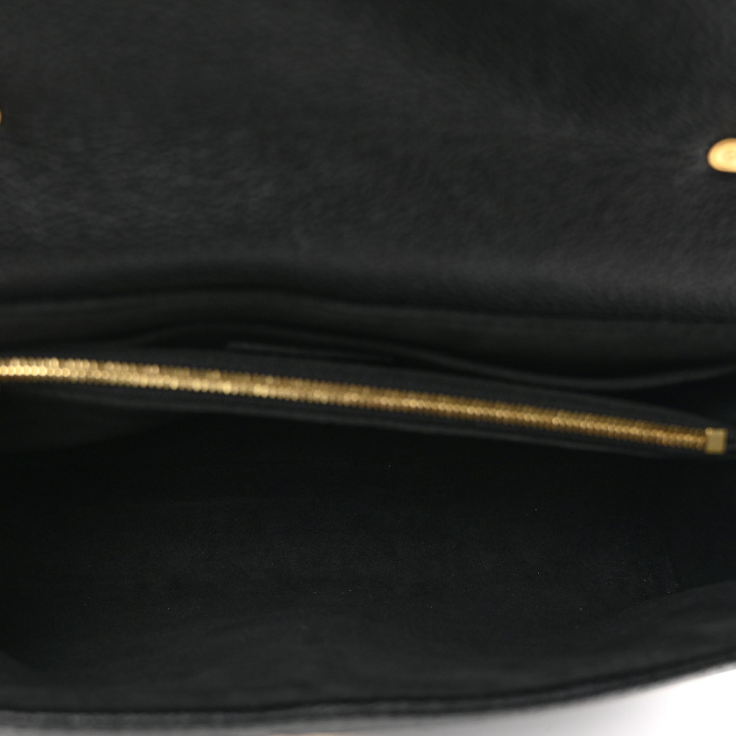 Empreinte Monogram Giant Madeleine MM Black
