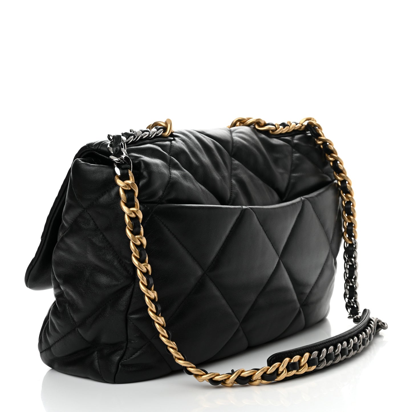 Lambskin Quilted Maxi Chanel 19 Flap Black