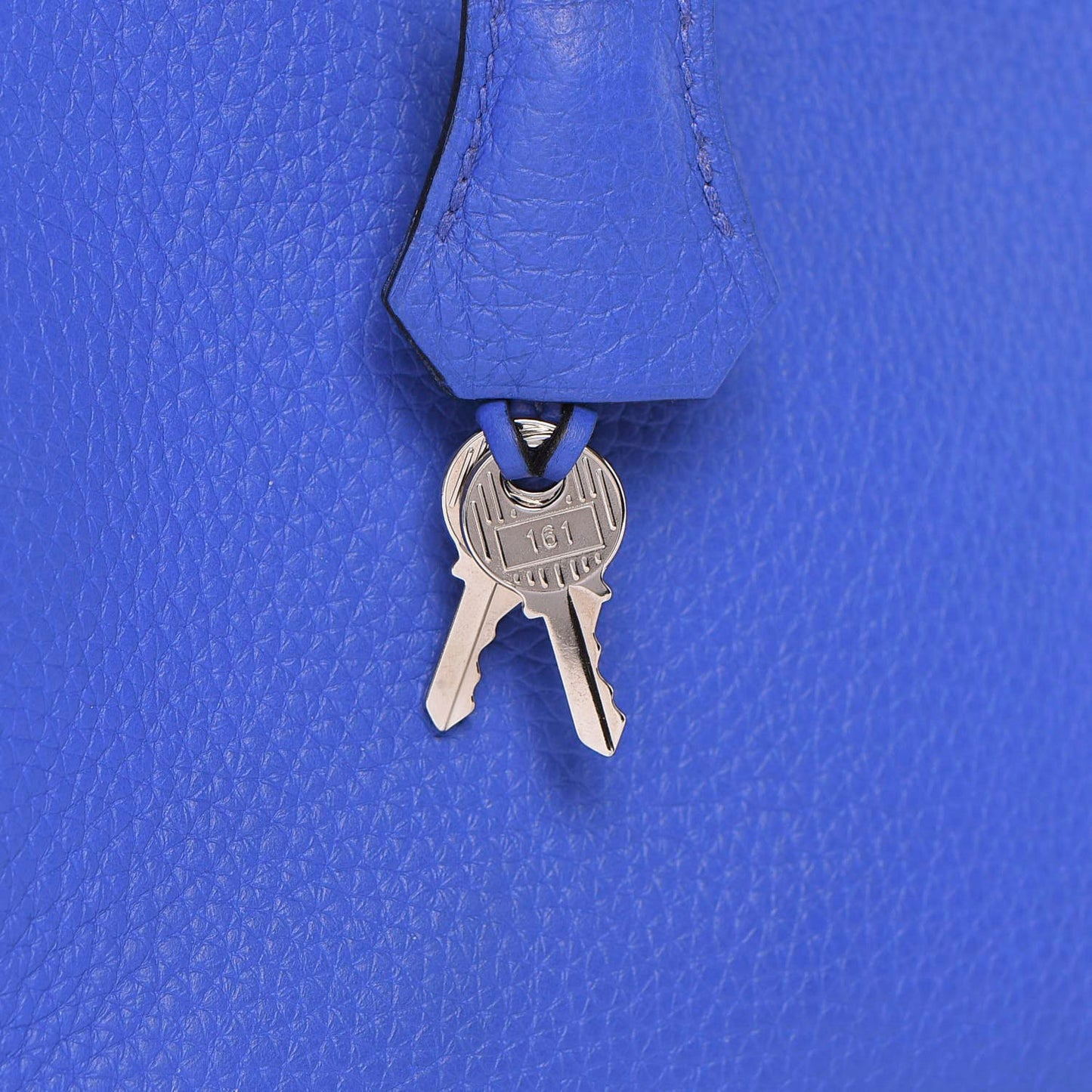 Taurillon Clemence Kelly Retourne 32 Bleu Electrique
