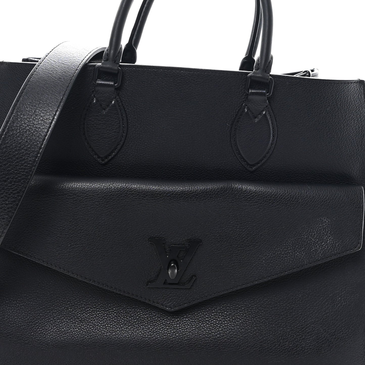 Soft Calfskin Lockme Tote MM Black