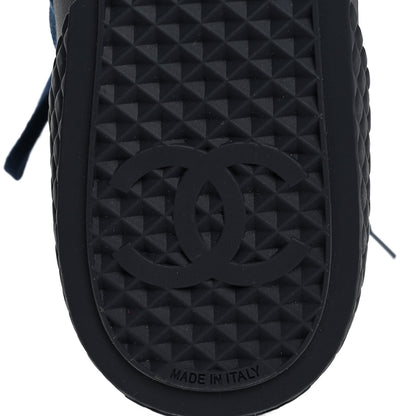 Chanel Printed Denim Quilted High Top Sneakers 41 Dark Blue 7 of 10