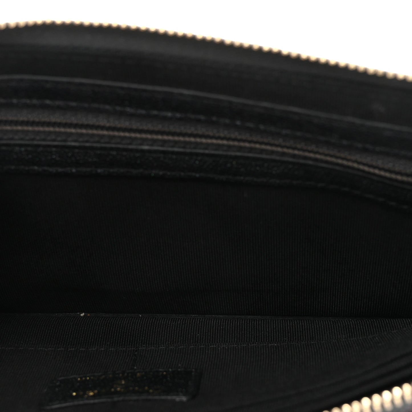 Iridescent Caviar Quilted Classic Pouch With Handle Black