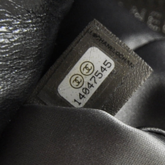 Lambskin Tweedy Flap Black