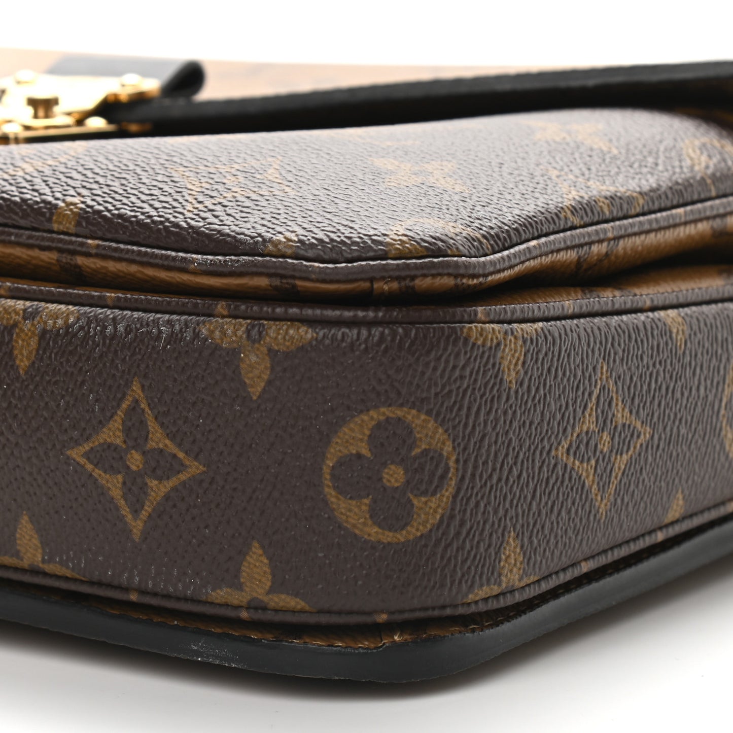 Reverse Monogram Pochette Metis