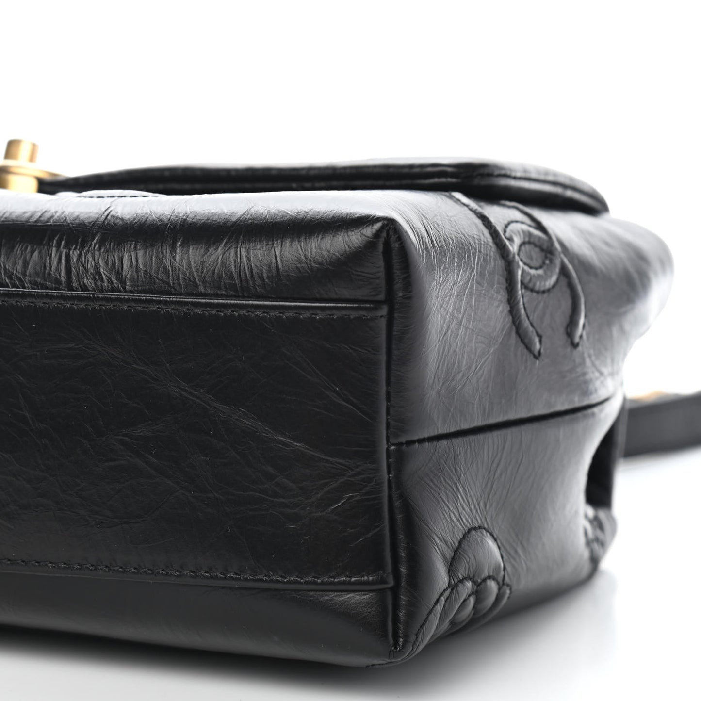 Crumbled Calfskin Embossed Flap Black