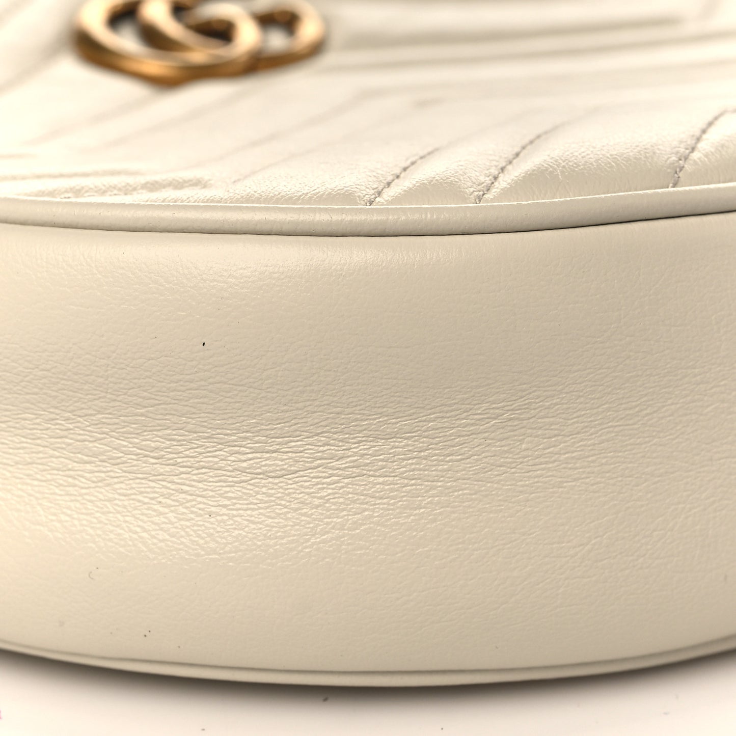 Calfskin Matelasse Mini GG Marmont Round Shoulder Bag White