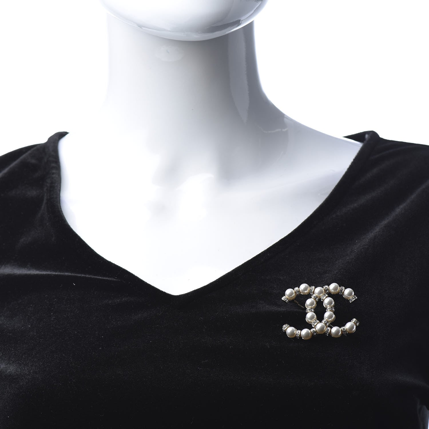Chanel Pearl Crystal Nefertiti CC Brooch Gold 2 of 5