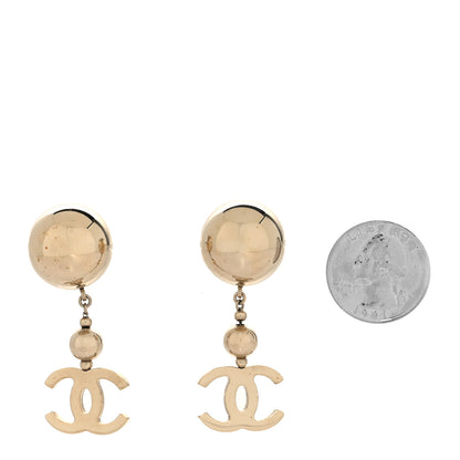 Chanel Metal CC Drop Earrings Gold 2 of 4