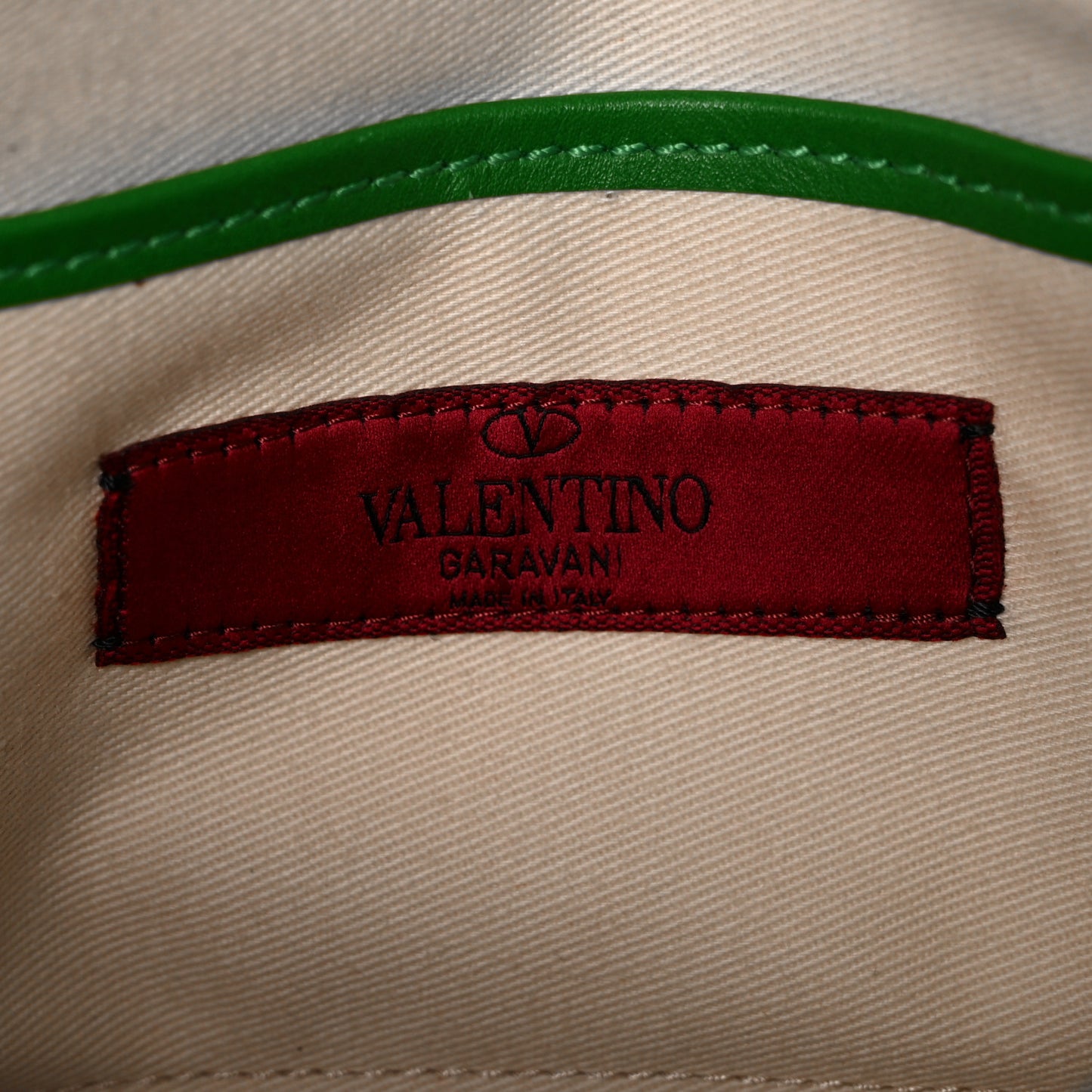 Vitello Colorblock Medium Free Rockstud Flip Lock Crossbody Bag Peppermint White