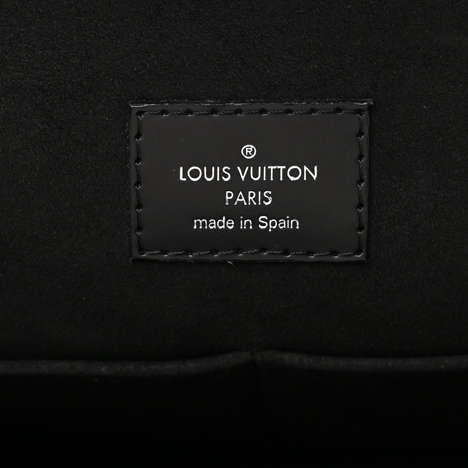 Louis Vuitton Epi Cluny MM Black 6 of 18