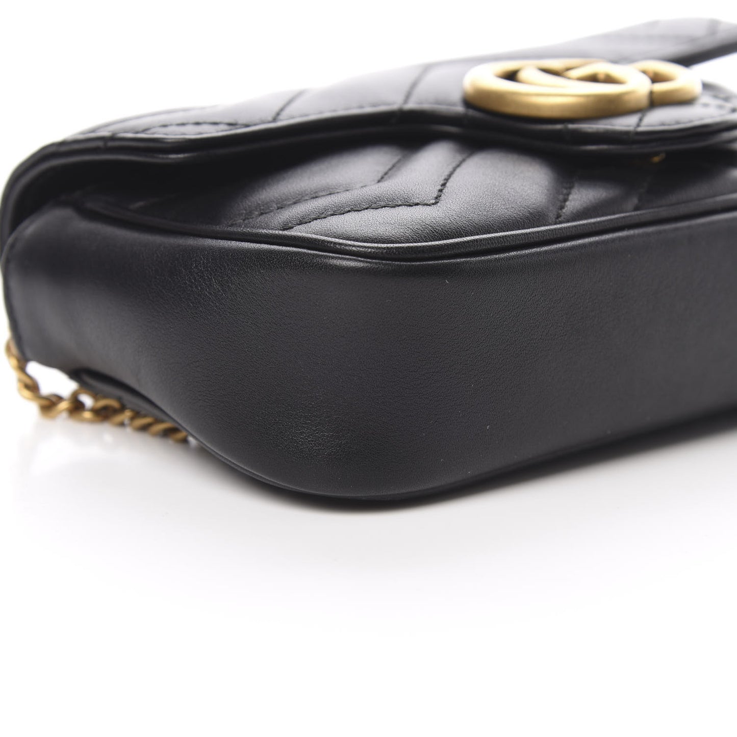 Calfskin Matelasse Super Mini GG Marmont Shoulder Bag Black