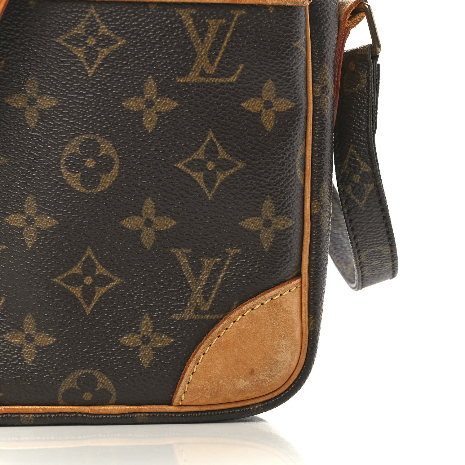 Louis Vuitton Monogram Danube 21 12 of 12