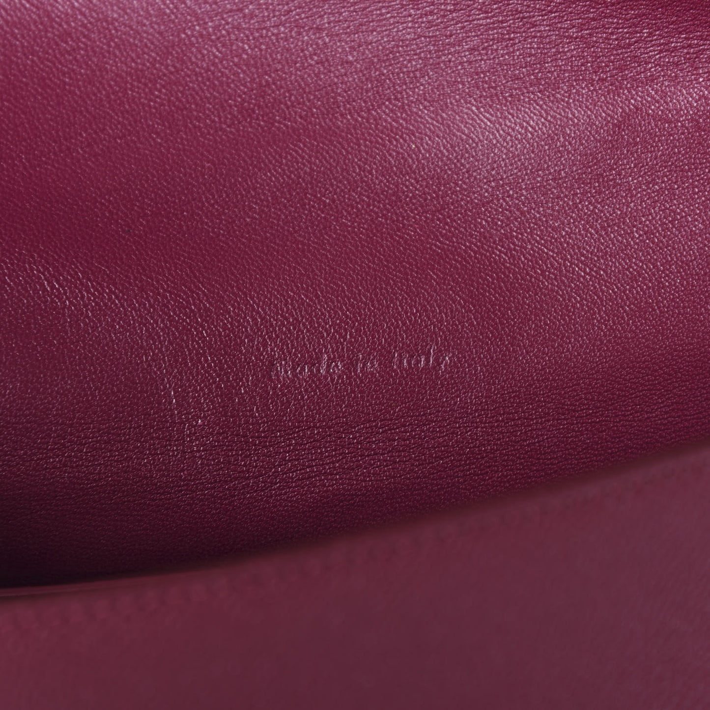 Grained Calfskin Medium Trotteur Plum