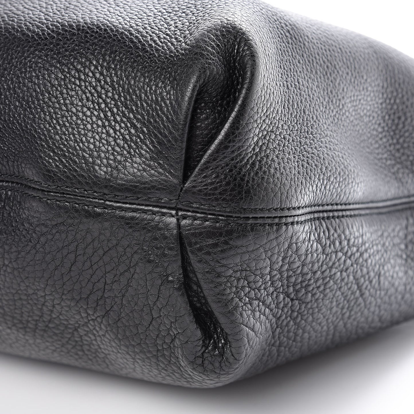 Pebbled Calfskin Soho Hobo Black