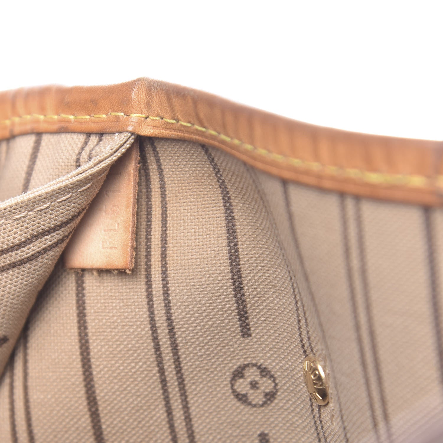 Louis Vuitton Monogram Neverfull MM 7 of 11